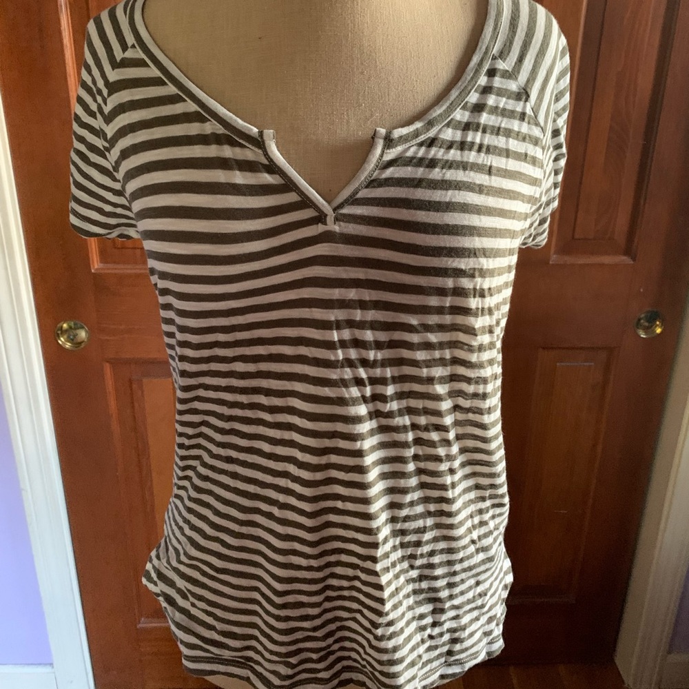 Madewell XXS NWT v-neck tee shirt with green and white stripes